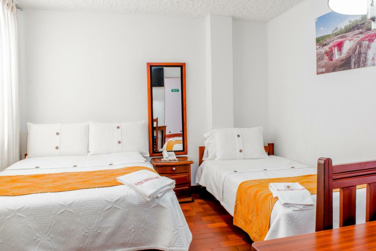 Hotel Emperador Barbosa  Habitación foto